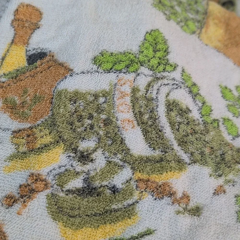 vintage 70s Terry cloth round‎ tablecloth herbs mushroom tablecloth boho
